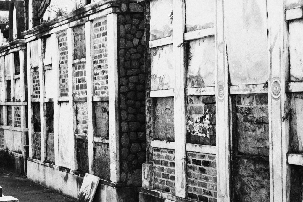 Lafayette Cemetery 2 Puzzle Box Horror images graves