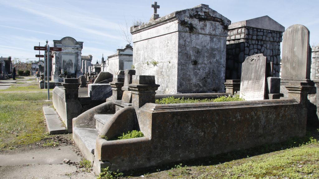 Lafayette Cemetery 2 Puzzle Box Horror images graves and tombs