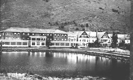 Hot Lake Hotel in 1920s